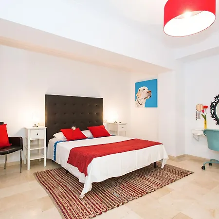 The Zentral & Apartment *